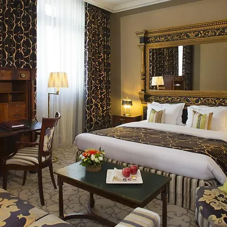 Hotel De La Cigogne